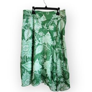 Women's Green Floral A-Line Skirt Size Large
